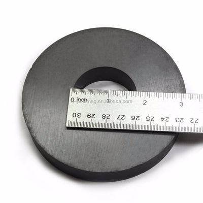 Anel magnetizado diametralmente para alto-falante profissional