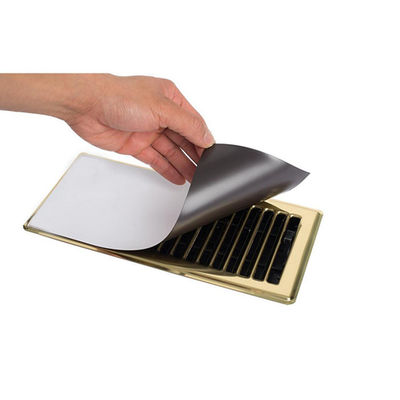 0.5-1mm Espessura Alta resistência de abertura de ventilação magnética com revestimento de PVC branco