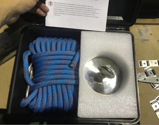 Magnético de neodímio de alta tolerância POTN08-75 550 lbs Forte com buraco de parafuso para pesca