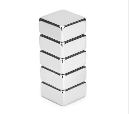 Magnético de neodímio composto Bloco pequeno 20x20x10 mm para soluções magnéticas de longa duração