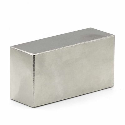 Temperatura máxima de funcionamento 60°C NdFeB ímã N52 Super forte Bloco 50x25x10mm Neodímio