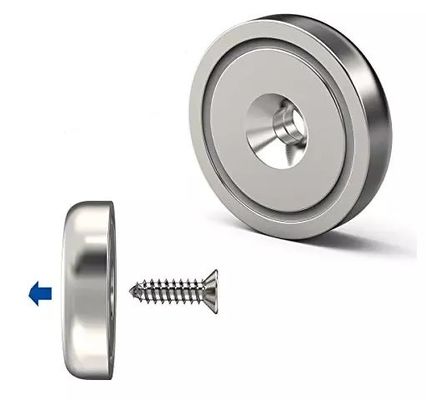 5.5mm magneto de parafuso tamanho industrial NeFeB personalizado ímã de pote com anel de buraco contra-abreviação