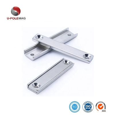 Imã industrial Ndfeb de 65 libras com revestimento de níquel e forma de taça de aço A3