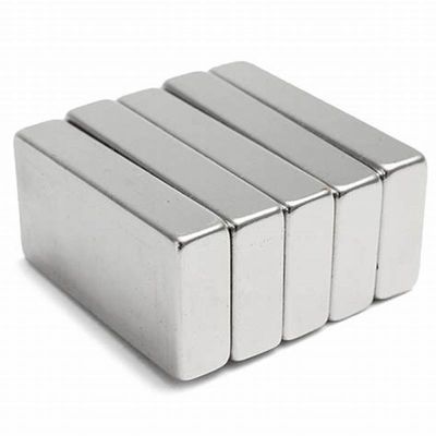 Aplicações de temperatura não buscam mais do que o ímã de neodímio Super Strong N52 50 30