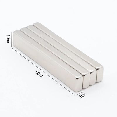 Método de fabricação de ímãs de barras de terras raras de neodímio de grau N42
