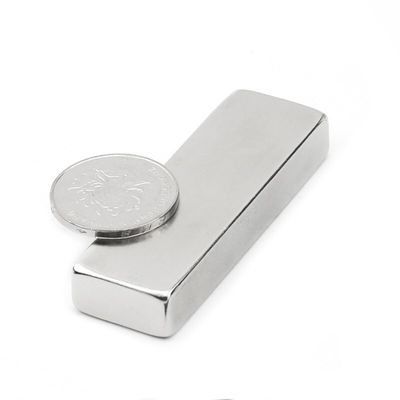 Magnético Super Forte personalizado N52 60x20x10mm Rectangular com revestimento de zinco e grau NdFeB