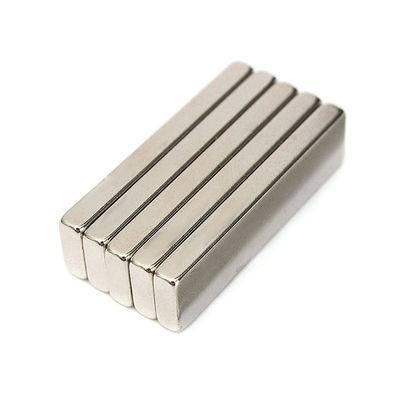 Imã de neodímio composto F50x10x4mm para aplicações industriais