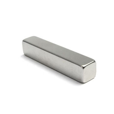 Magnético de neodímio composto magnetizado diametralmente de grau N35-N52 para levitação