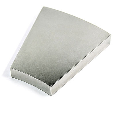 Magnético de neodímio de segmento para peças de motor de corrente contínua feitas sob encomenda Magnético de moto permanente de arco 45SH
