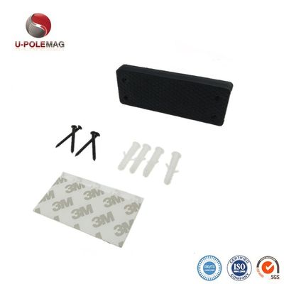 Magnetos retangulares revestidos de neodímio com dois furos de borracha personalizada POT com força total conforme solicitado