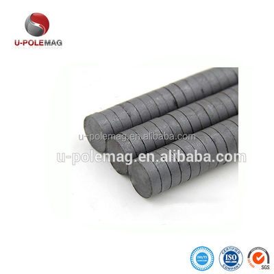 Magnetos industriais cerâmicos redondos C8 Magnetos de disco de ferrita para artesanato e frigorífico