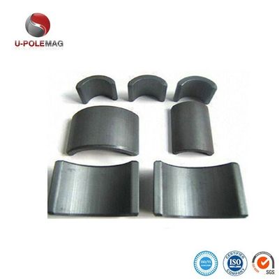Ímãs ferríticos cerâmicos curvos de grau Y30 com excelente resistência à desmagnetização