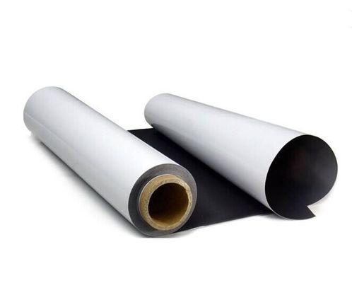 Rolo de folha magnética de borracha flexível com adesivo para ligação forte e duradoura