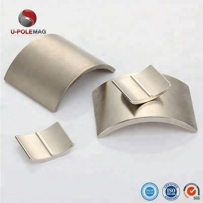 Segmento de ímã de neodímio curvo de alta temperatura para motor industrial/generador