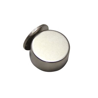 Potente ímã de terras raras NdFeb permanente N52 ímãs de neodímio circulares axial D30x10mm