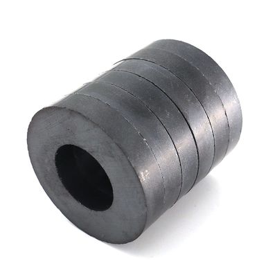 Ímãs de anel cerâmico de ferrite Y30 resistentes e duráveis para sistemas de alto-falantes