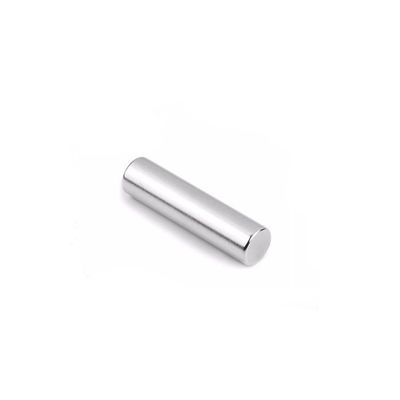 Design personalizado Neodímio Magnet Bar Rod em forma de micro ímãs de terras raras para moldagem