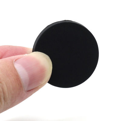 Magnetos redondos de neodímio N52 revestidos com borracha preta impermeável para aplicações industriais
