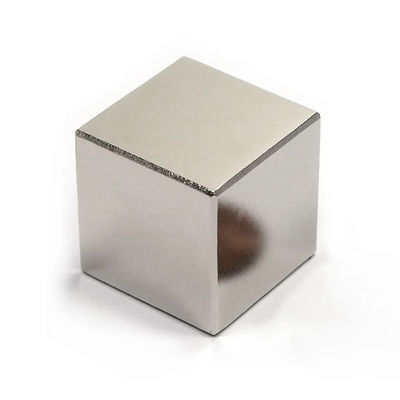 Magnético permanente N42 50x50x25 cilindro quadrado de neodímio para aplicações industriais