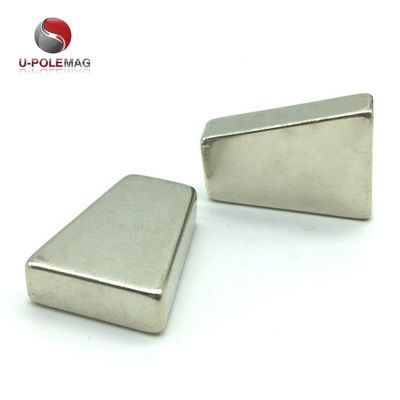 34.66g Grade NdFeB High Temperature 150 Centigrade 48SH NdFeB Magnets com forma de trapezoide