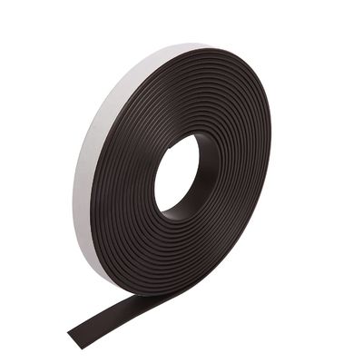 Magnetos de tira flexíveis personalizáveis Magnetos de borracha de pólo múltiplo de lado único 3M Adesivo