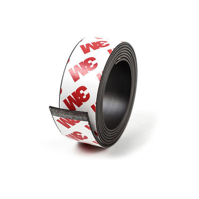 Faixa magnética de borracha flexível personalizada com adesivo 3M L1MxW20xT1mm Tolerância ± 1%