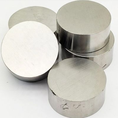 7.4g/cm3 Densidade Terra rara Permanente fundição AlNiCo Magnético de cilindro redondo para botão de cabo