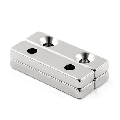 Magnetos de blocos de neodímio de buracos duplos superfortes para resistência à temperatura de engenharia