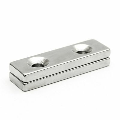 Magnetos de blocos de neodímio de buracos duplos superfortes para resistência à temperatura de engenharia