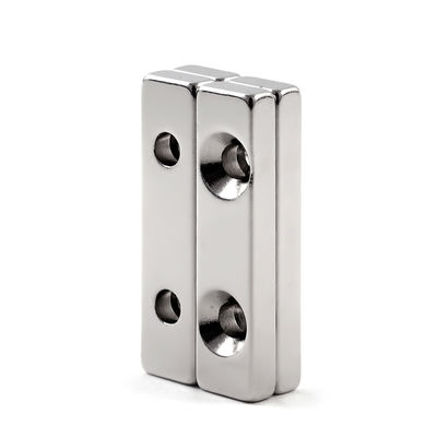 Magnetos de blocos de neodímio de buracos duplos superfortes para resistência à temperatura de engenharia