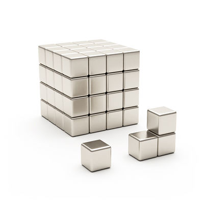 ± 1% Tolerância N35 N52 5mm Cubo Ímã de neodímio 1,14KG Puxa com o Sistema ISO9001 2000