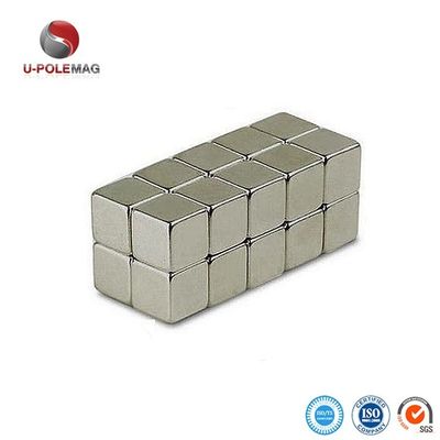 ± 1% Tolerância N35 N52 5mm Cubo Ímã de neodímio 1,14KG Puxa com o Sistema ISO9001 2000