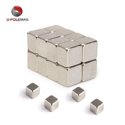 ISO14001 2004 Grade NdFeB Custom N52 Cube Magnet Terra Rara Ímã de neodímio permanente