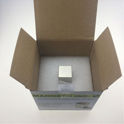 ISO14001 2004 Grade NdFeB Custom N52 Cube Magnet Terra Rara Ímã de neodímio permanente